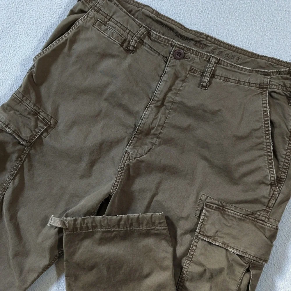 American Eagle Cargo Pants Mens 32x30 Brown Baggy Straight Leg Distressed